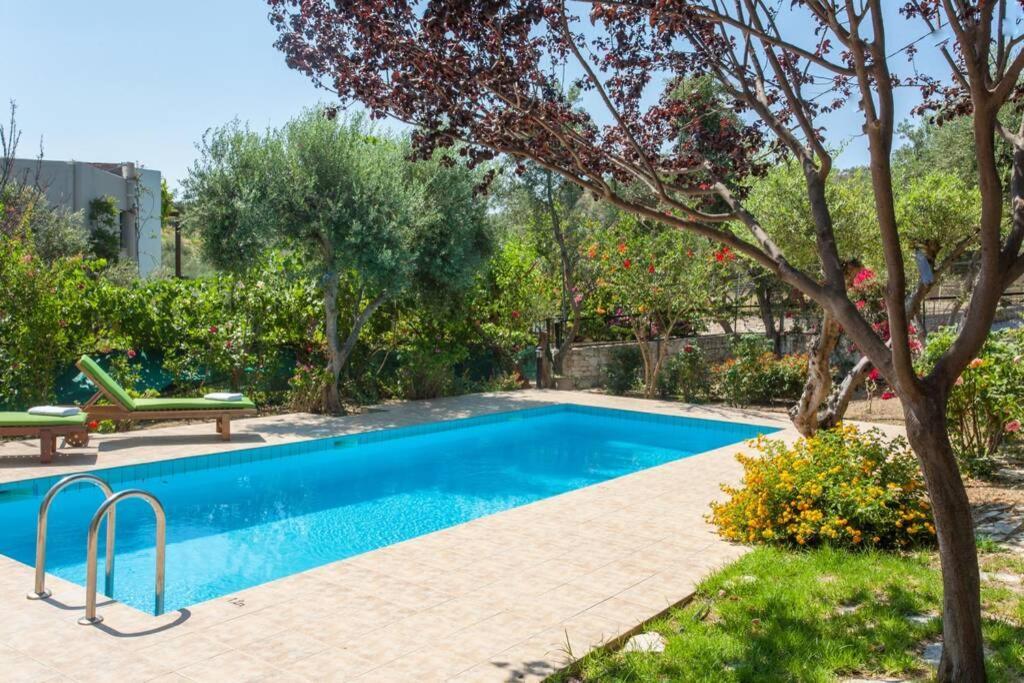 Villa Manolis Chania  ภายนอก รูปภาพ