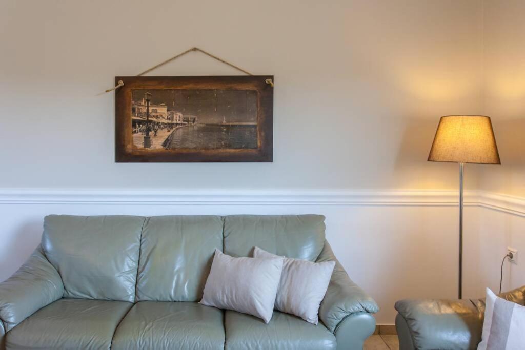 Villa Manolis Chania  ภายนอก รูปภาพ